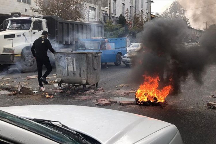 İran'da internet yasağı g&uuml;venlik sağlanana kadar s&uuml;recek