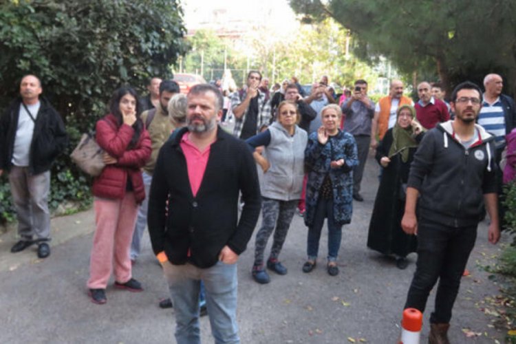 Yatalak hastayı itfaiye ekipleri kurtardı