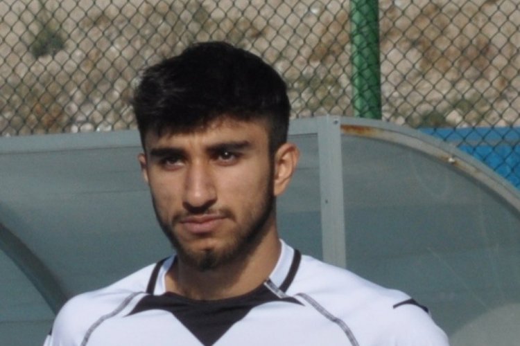Hakeme tekme atan futbolcu ilk kez konuştu