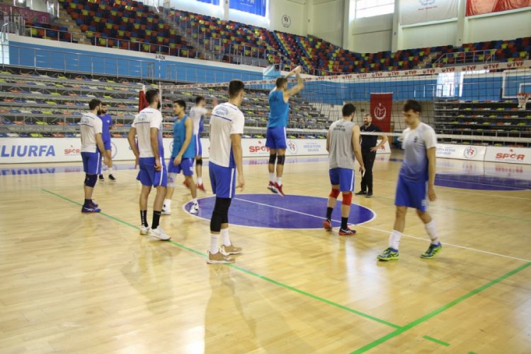 Haliliye Belediyespor hazırlıklarını s&uuml;rd&uuml;r&uuml;yor