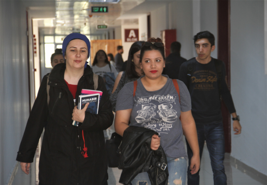 38 yaşında 3'&uuml;nc&uuml; &uuml;niversitesini okuyor