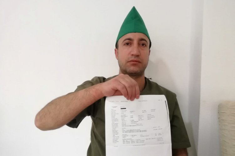 Doktora saldıran şahıs raporlu &ccedil;ıktı