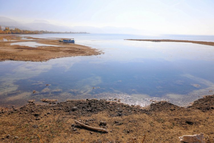 'Eğirdir G&ouml;l&uuml; kurursa hayatımız biter'
