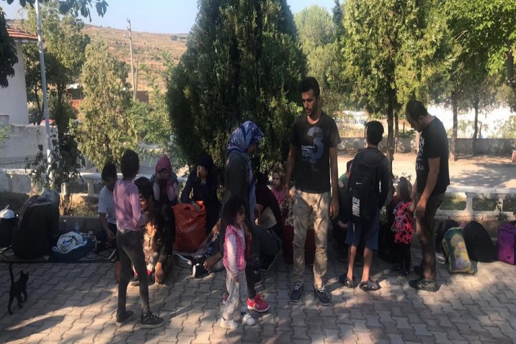 &Ccedil;anakkale'de 43 d&uuml;zensiz g&ouml;&ccedil;men yakalandı