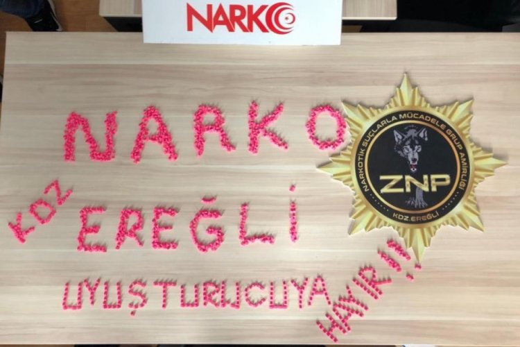 Cezaevinden &ccedil;ıktı, 990 adet uyuşturucu hapla yakalandı