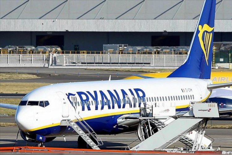 U&ccedil;akta el bagajına ek &uuml;cret alan Ryanair'e ceza