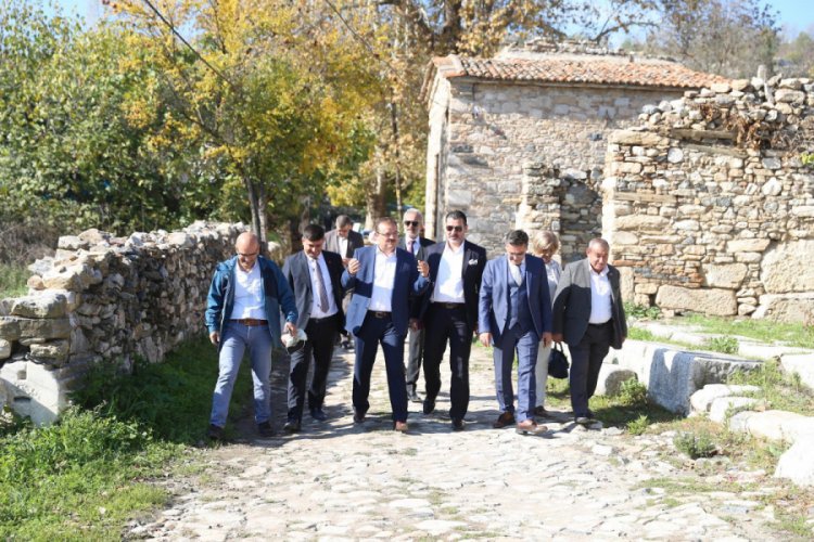 Cumhurbaşkanı Erdoğan'ın ziyaret ettiği antik kente ilgi arttı