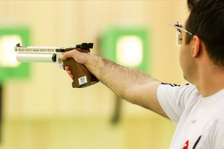 İsmail Keleş 0,1 puanla madalyayı ka&ccedil;ırdı
