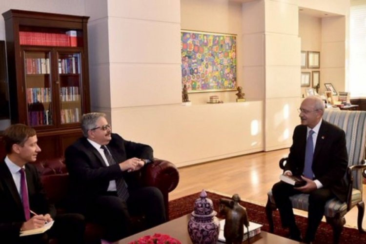 Rus B&uuml;y&uuml;kel&ccedil;i'den CHP lideri Kılı&ccedil;daroğlu'na ziyaret