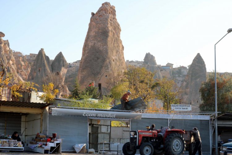 Kapadokya'da doğal yapıyı bozan 41 iş yeri yıkıldı