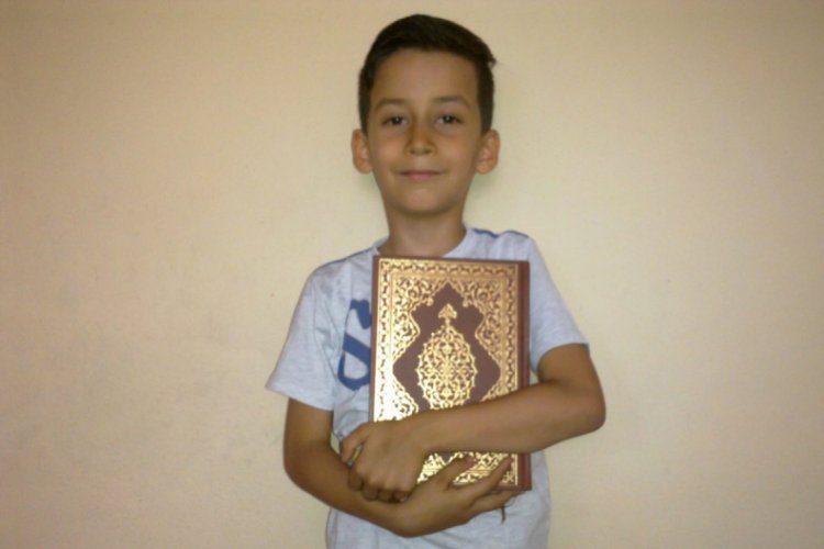 8 yaşındaki arkadaşının, oyun sırasında doğrulttuğu silah İslam'ı ağır yaraladı