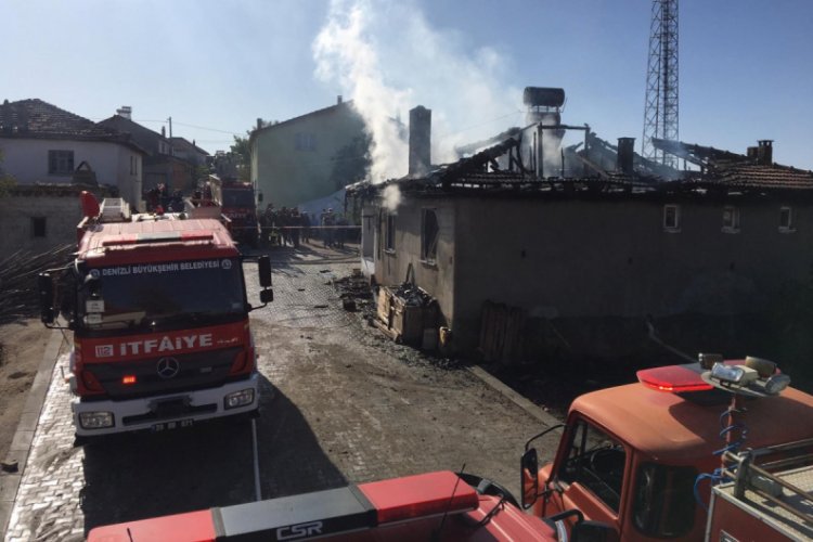 Gen&ccedil; kadını alevlerin arasından itfaiye kurtardı