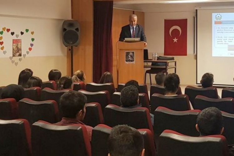 G&uuml;venlik personeline uyuşturucu ve ter&ouml;rle m&uuml;cadele eğitimi verildi