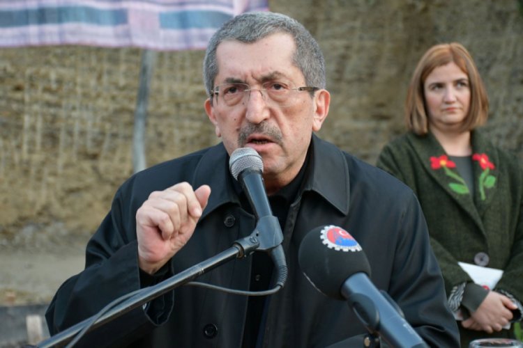 5. kule asans&ouml;r&uuml;n temeli atıldı