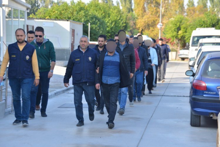 Barış Pınarı Harekatını karalayan 46 kişiye g&ouml;zaltı