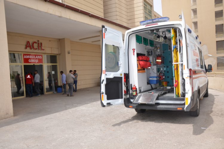 15 aylık bebek su dolu kovaya d&uuml;şerek boğuldu