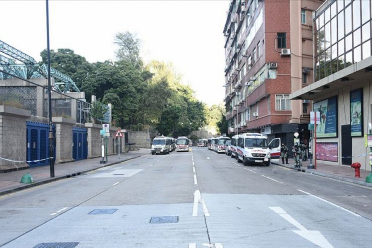 Hong Kong'daki yerel se&ccedil;imlerde polis sandıklara nezaret edecek