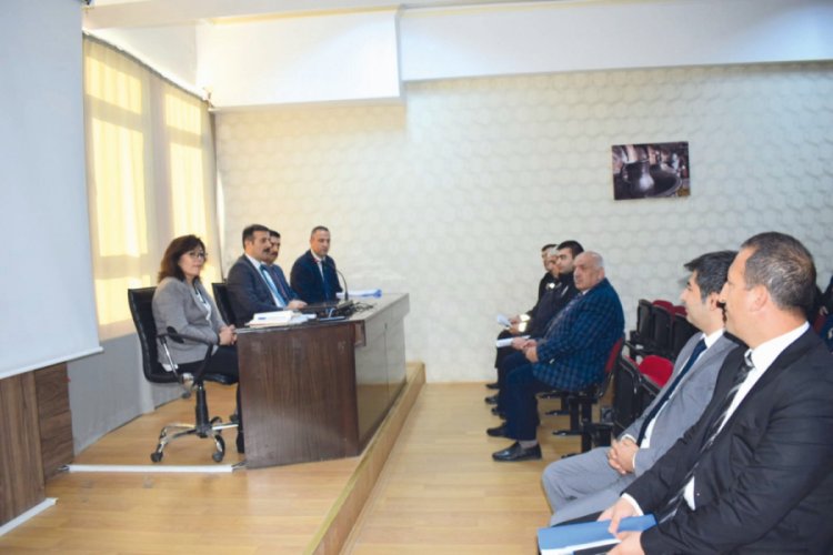Eğitim ve okul g&uuml;venliği toplantısı yapıldı