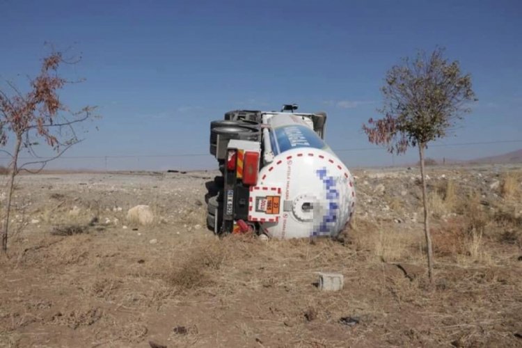 LPG y&uuml;k&uuml; tanker kaza yaptı