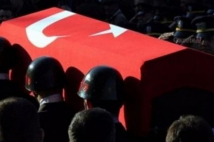 Barış Pınarı Harekatı'nda zırhlı aracın &ccedil;arptığı asker şehit oldu