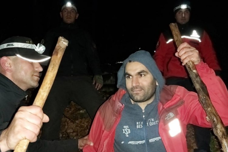 Bursa Uludağ'da kaybolan dağcı 7 saat sonra bulundu