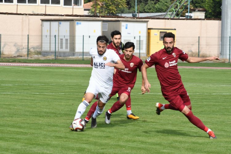 İneg&ouml;lspor deplasmanda kaybetti
