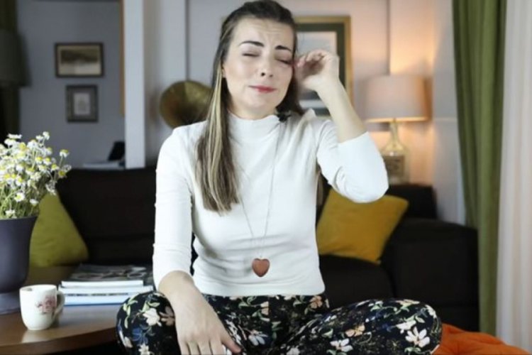 Burcu Kara 'yaptığım hatalar' derken böyle ağladı ...