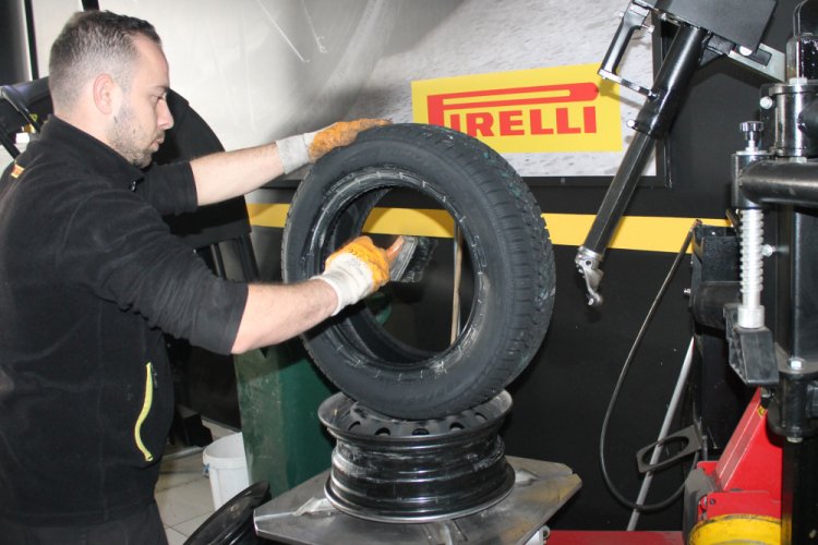 Bursa'da kış lastiği i&ccedil;in son tarih 1 Aralık! (&Ouml;ZEL HABER)