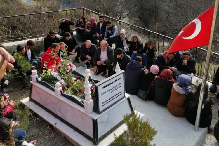 Bayburt TEM, şehit &ouml;ğretmen Yılmaz'ı unutmadı
