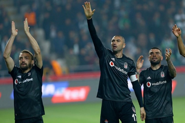 Burak Yılmaz'ın o s&ouml;zleri tiş&ouml;rtlere basılacak!