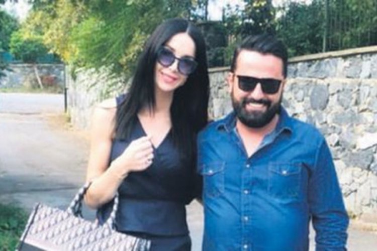 &Uuml;nl&uuml; mankenden itiraf: ''Evlilik s&ouml;zleşmesi imzaladık''