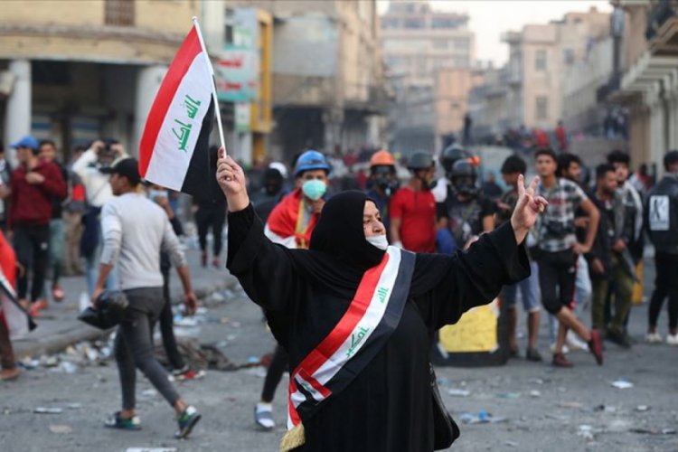 Irak'taki h&uuml;k&uuml;met karşıtı g&ouml;sterilerde 4 g&uuml;nde 11 kişi &ouml;ld&uuml;