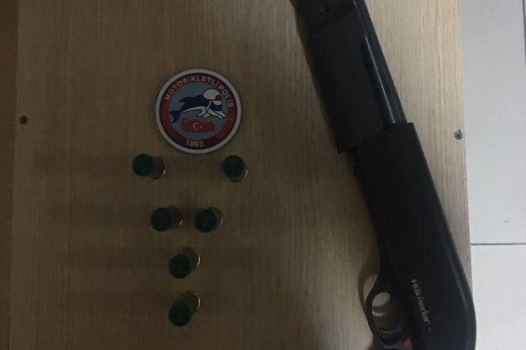 Afyonkarahisar polisi uygulamalarına devam ediyor