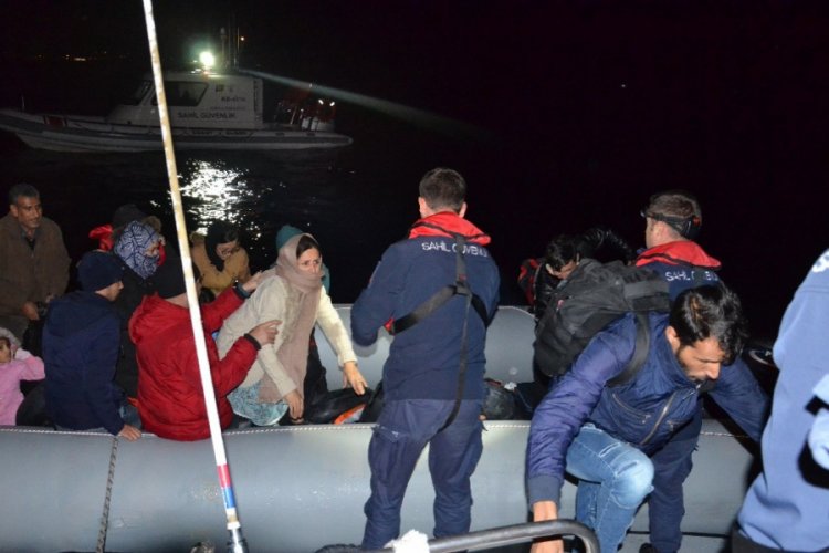 İzmir'de 61 ka&ccedil;ak g&ouml;&ccedil;men yakalandı