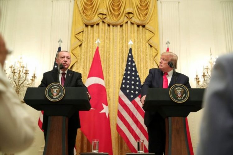 Cumhurbaşkanı Erdoğan'ın isteği &uuml;zerine Trump, Halkbank'a y&ouml;nelik olası yaptırımların etkisinin incelenmesi i&ccedil;in talimat verdi