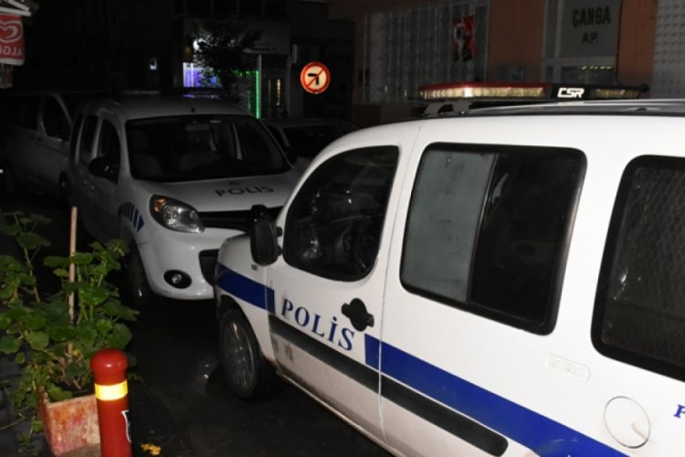 NATO'dan emekli doktor İzmir'de &ouml;l&uuml; bulundu