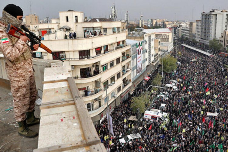 İran'da g&ouml;steriler sırasında en az 143 kişi hayatını kaybetti