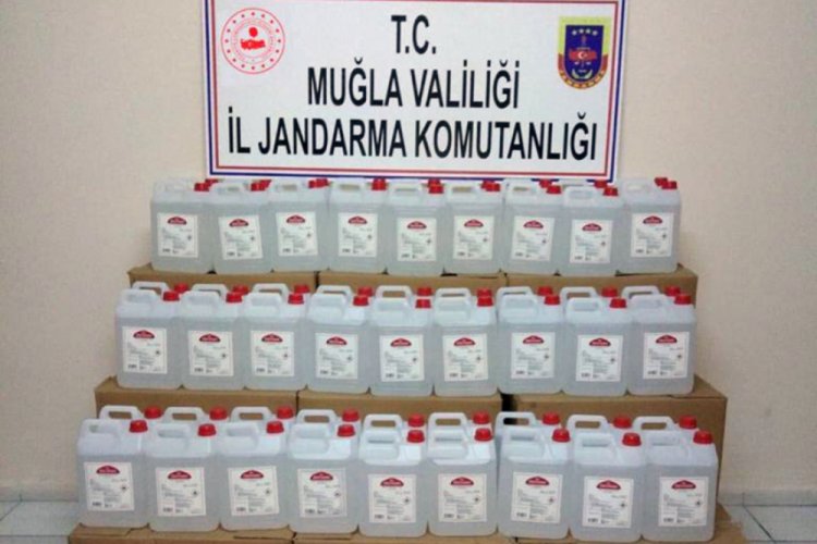 &Ccedil;ekici ile sahte alkol nakline darbe