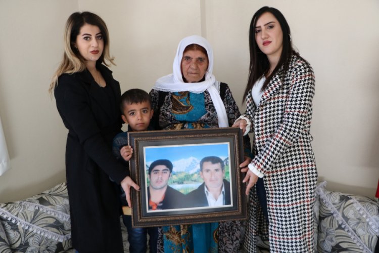 Şehit annesi, yollarının yapılmasını istedi