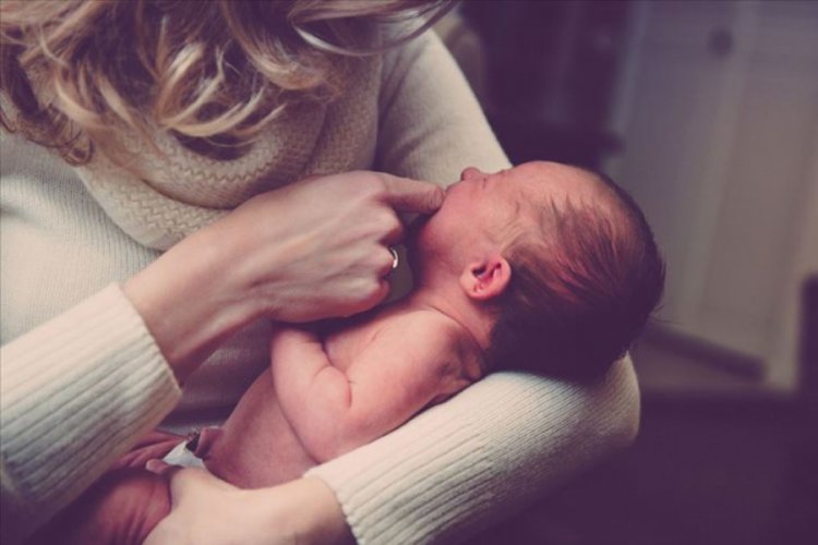 Aile hekimlerinden annelere emzirme uyarısı