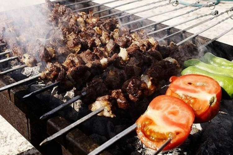 Ete baharat yerine bonzai karıştırmıştı... O davada karar &ccedil;ıktı