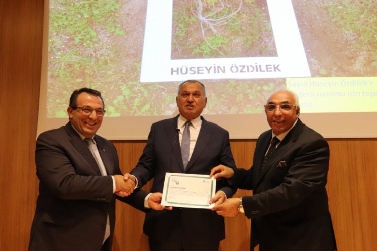 Bursa'daki seminerde H&uuml;seyin &Ouml;zdilek tecr&uuml;belerini paylaştı