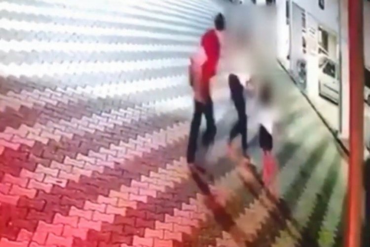 Kardiyolog, boşandığı eşini kızının yanında darp etti