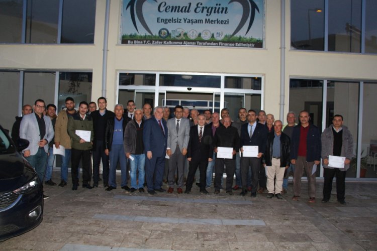 Arı yetiştiricilerine sertifika t&ouml;reni