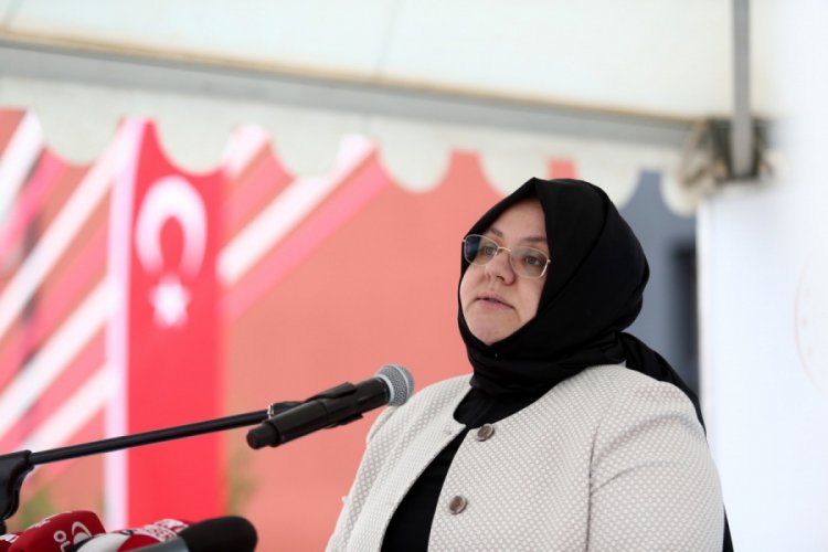 Bakan Sel&ccedil;uk Bursa'da: "513 bin engelliye 7 milyar TL &ouml;deme yaptık"