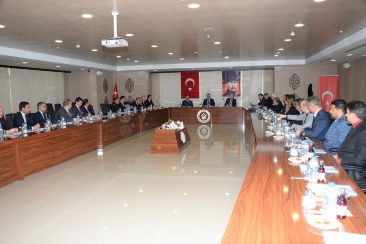 Balıkesir'de g&uuml;venlik masaya yatırıldı