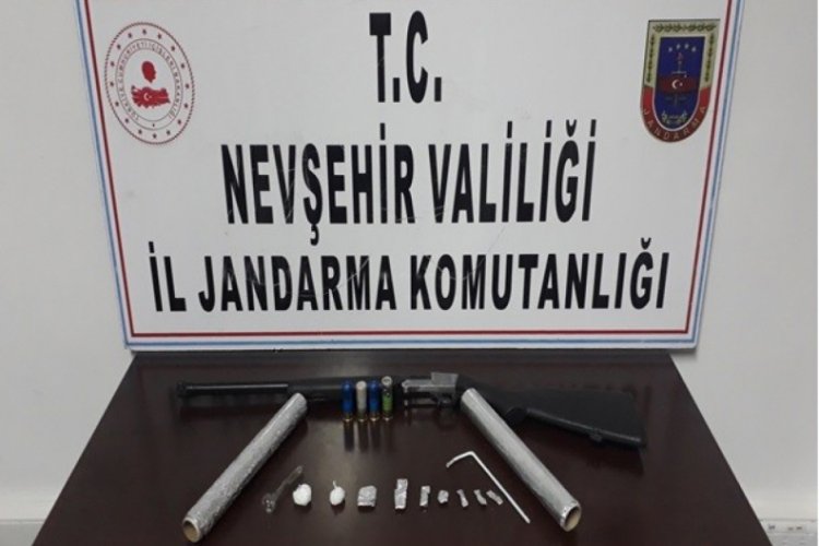 Nevşehir'de uyuşturucudan 5 kişi g&ouml;zaltına alındı