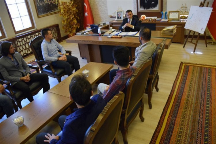 Uyuşturucu ile m&uuml;cadele eden polislere başarı belgesi verildi