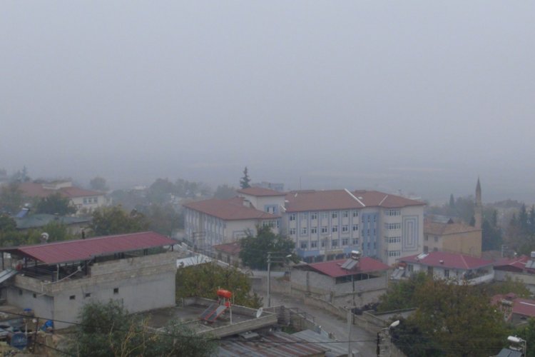 Gaziantep'te yoğun sis hayatı olumsuz etkiledi