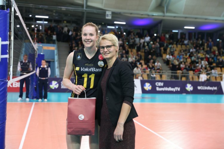 VakıfBank, Slovenya'dan zaferle d&ouml;nd&uuml;